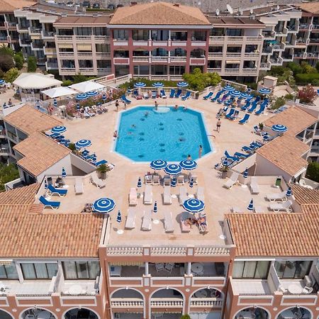 Residence Pierre & Vacances L'Ange Gardien Вильфранш-сюр-Мер Экстерьер фото