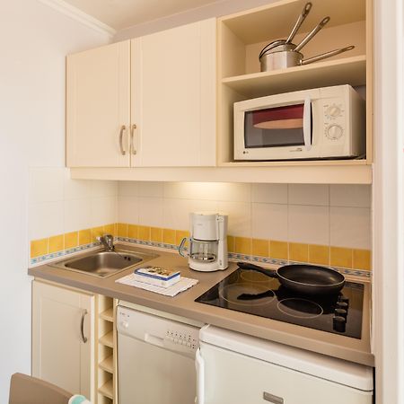 Residence Pierre & Vacances L'Ange Gardien Вильфранш-сюр-Мер Экстерьер фото