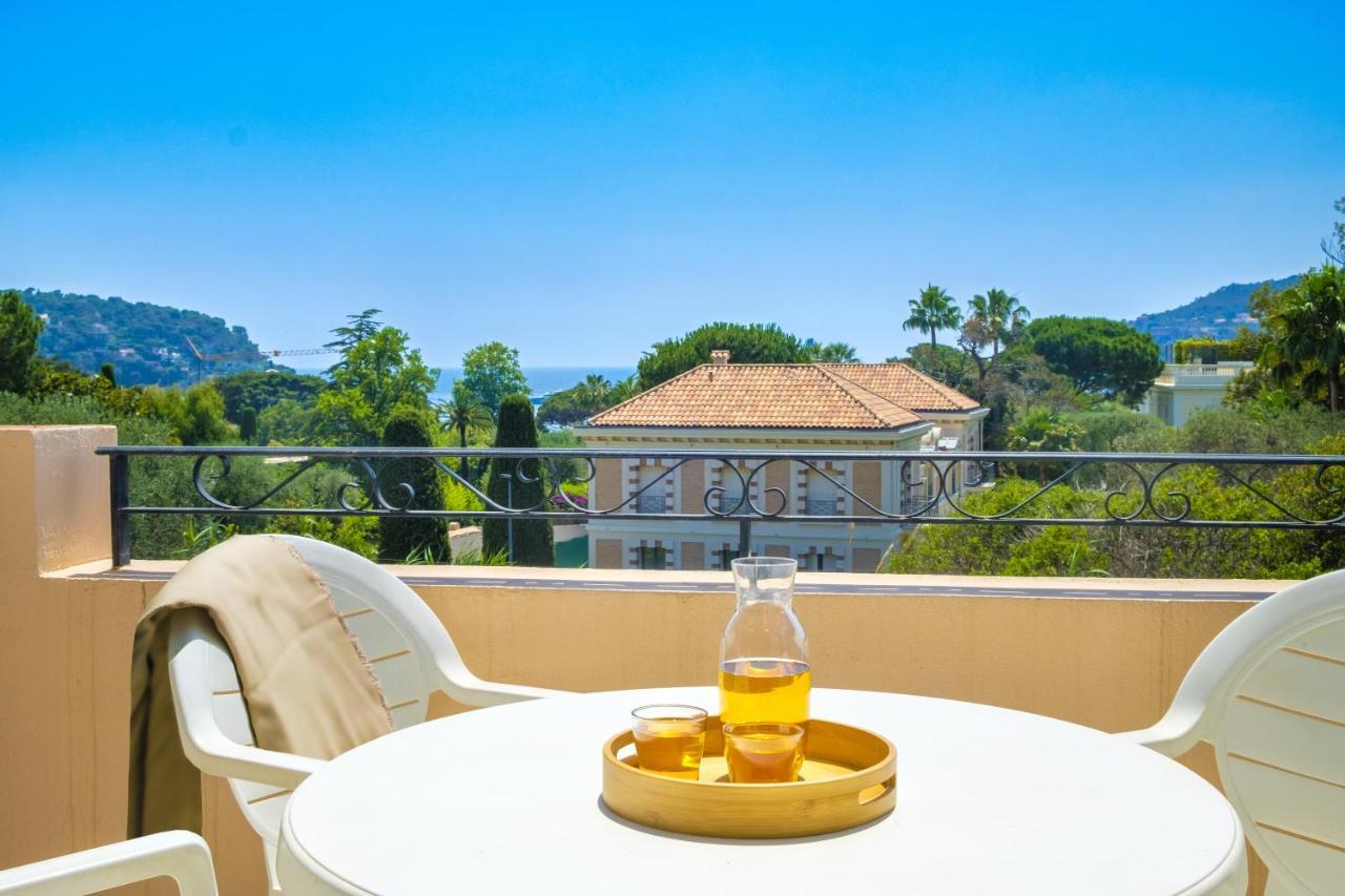 Residence Pierre & Vacances L'Ange Gardien Вильфранш-сюр-Мер Экстерьер фото