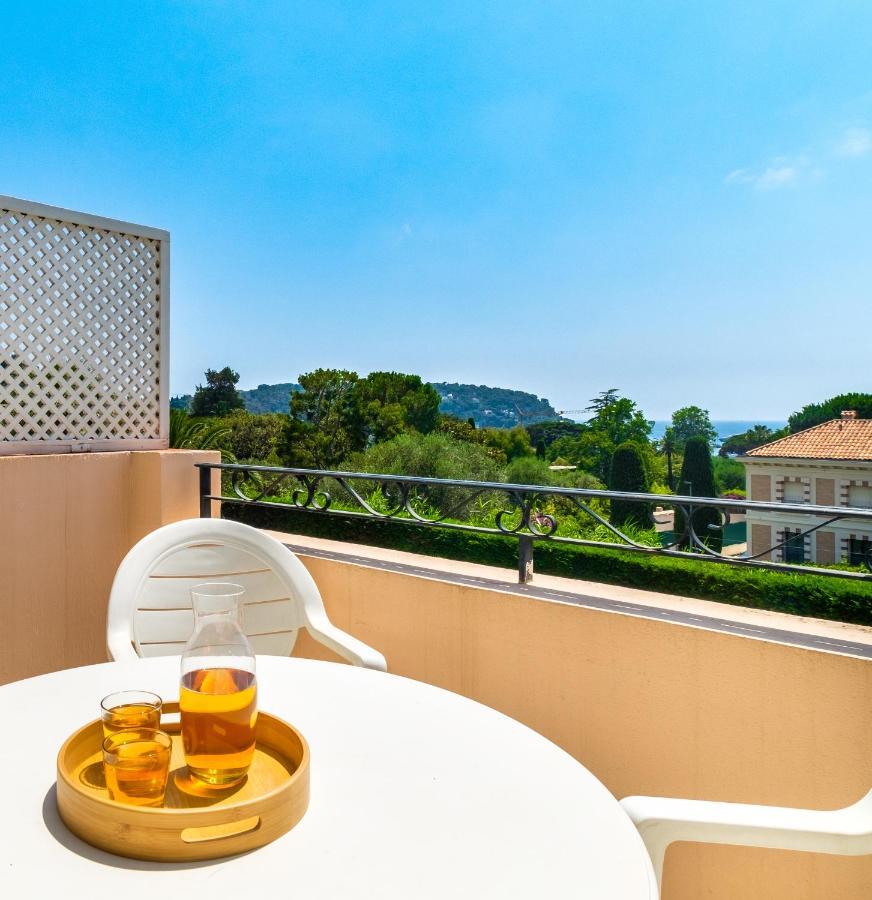 Residence Pierre & Vacances L'Ange Gardien Вильфранш-сюр-Мер Экстерьер фото
