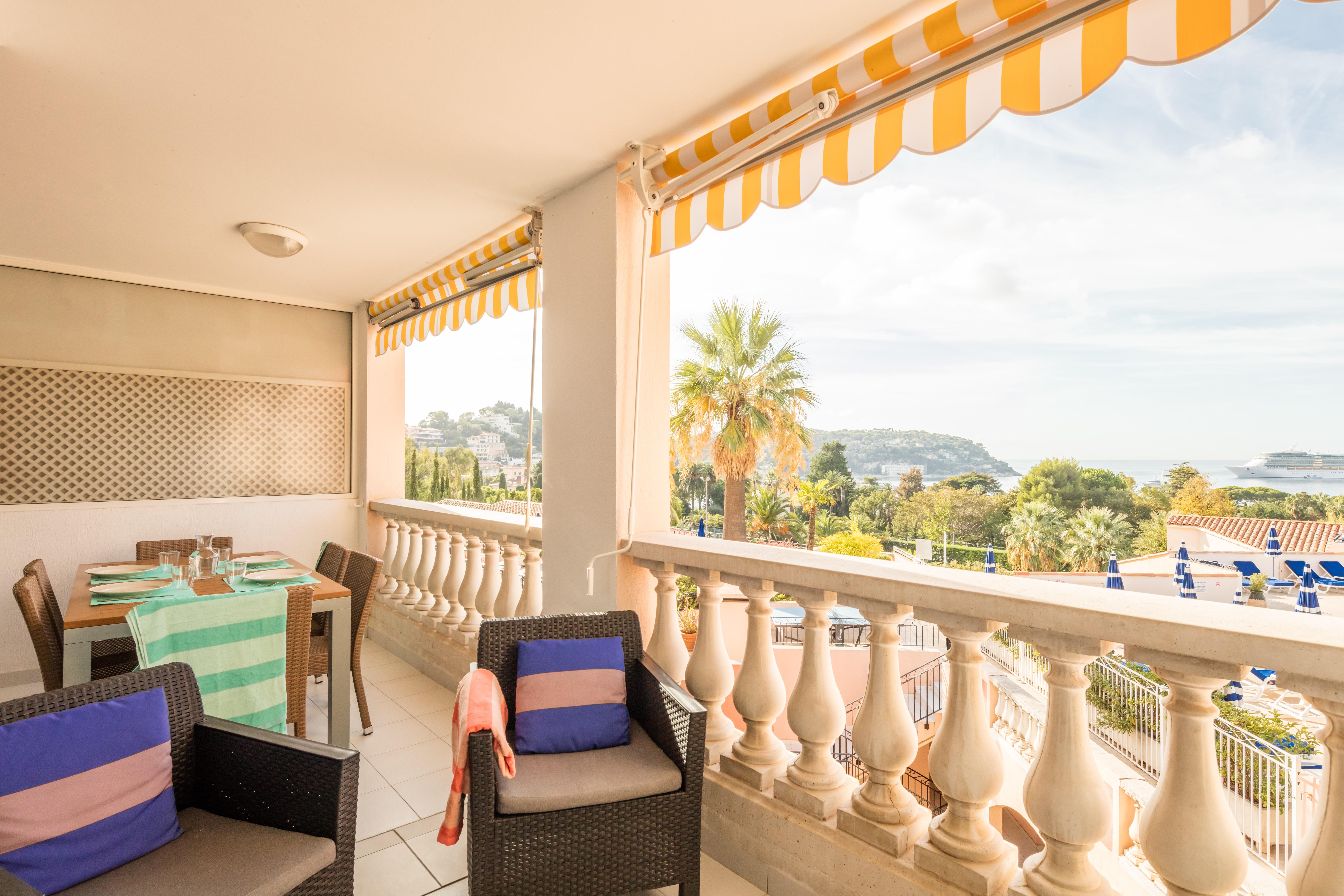 Residence Pierre & Vacances L'Ange Gardien Вильфранш-сюр-Мер Экстерьер фото