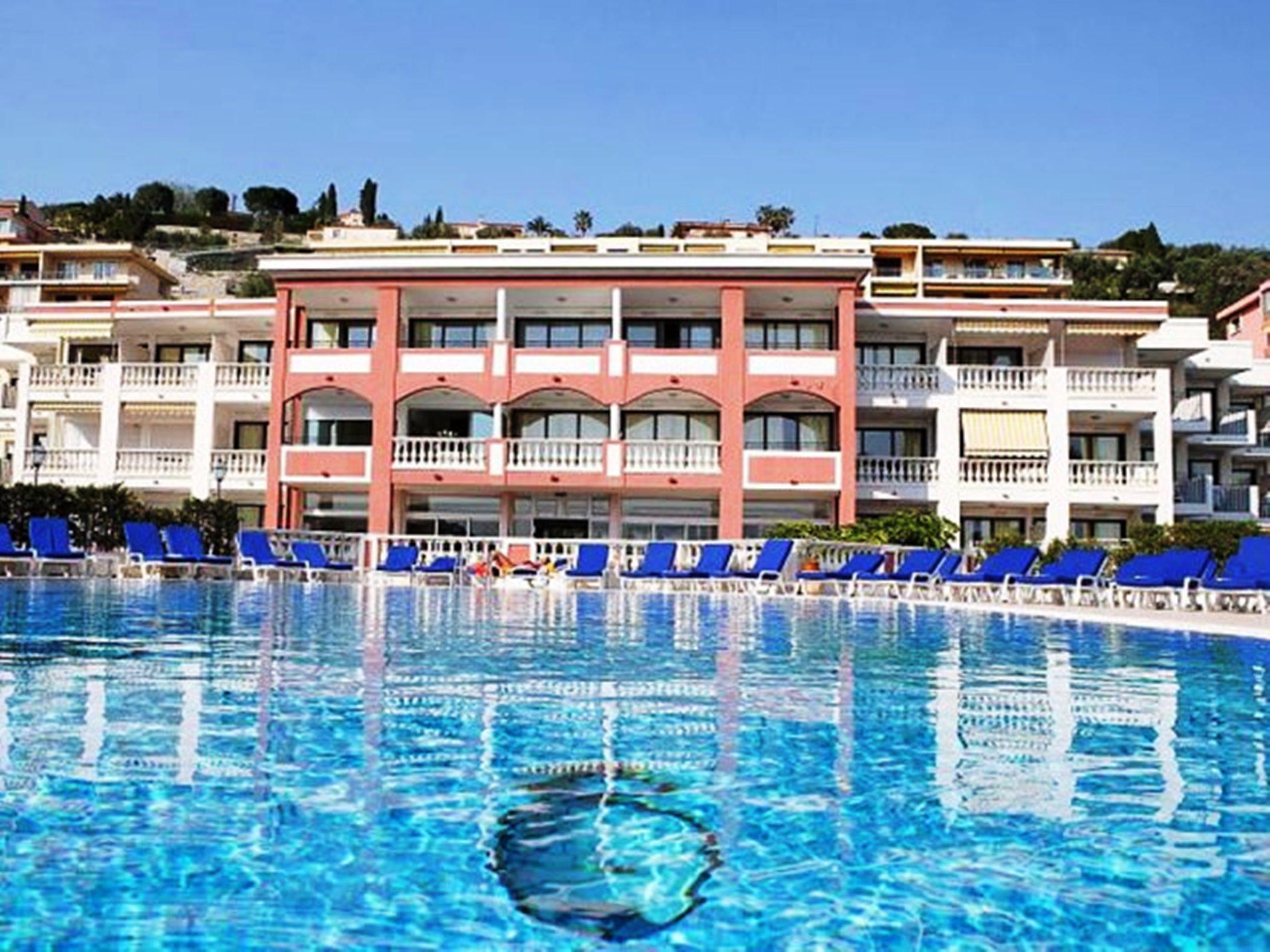 Residence Pierre & Vacances L'Ange Gardien Вильфранш-сюр-Мер Экстерьер фото