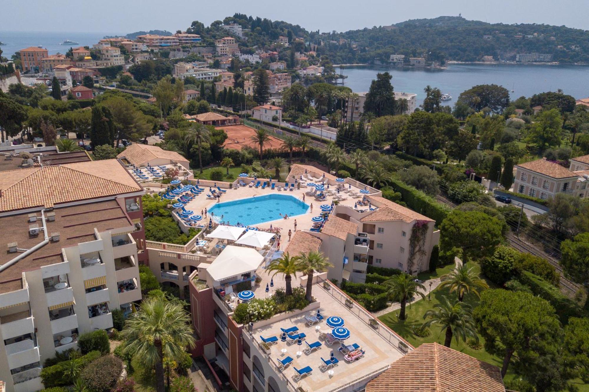 Residence Pierre & Vacances L'Ange Gardien Вильфранш-сюр-Мер Экстерьер фото