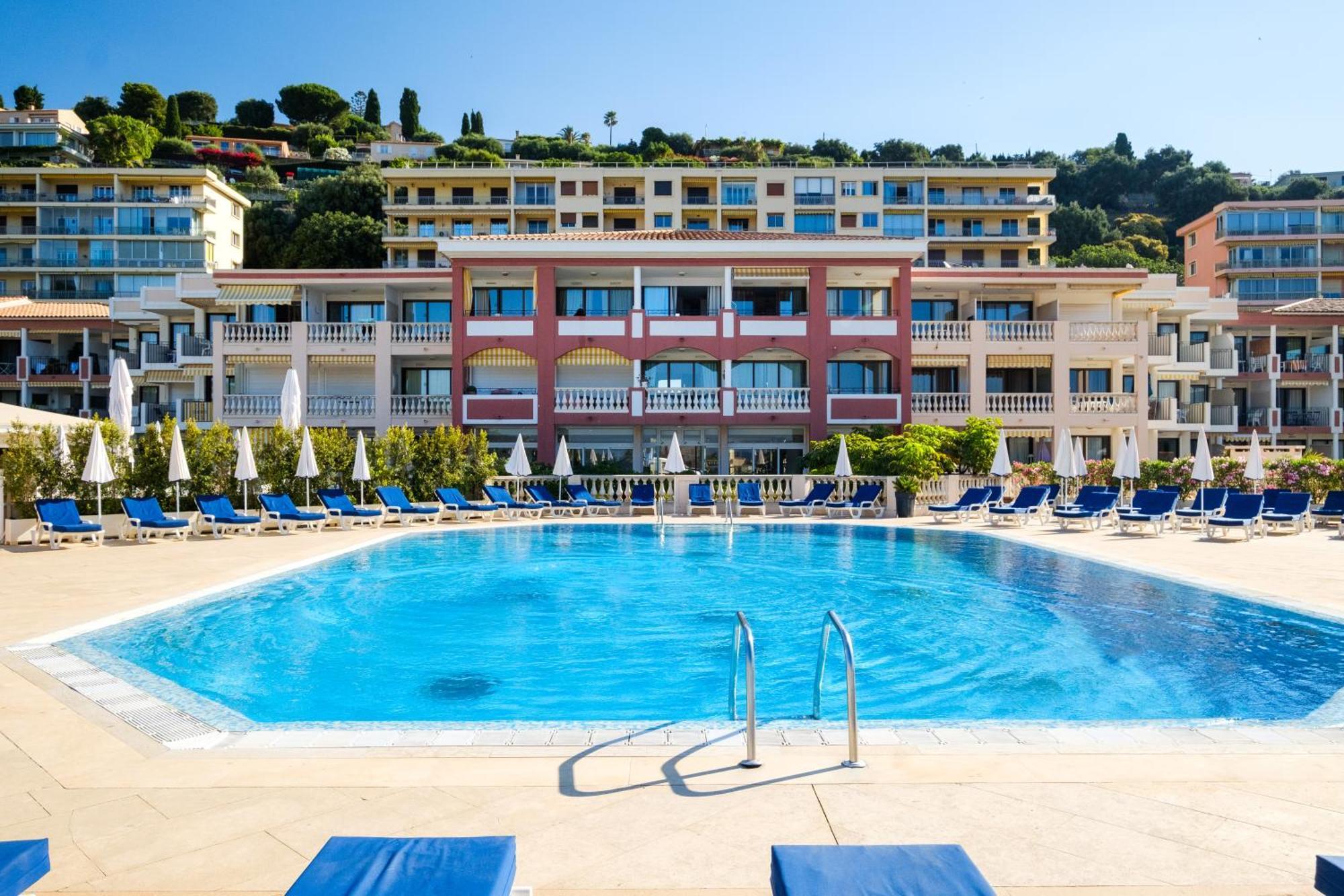 Residence Pierre & Vacances L'Ange Gardien Вильфранш-сюр-Мер Экстерьер фото