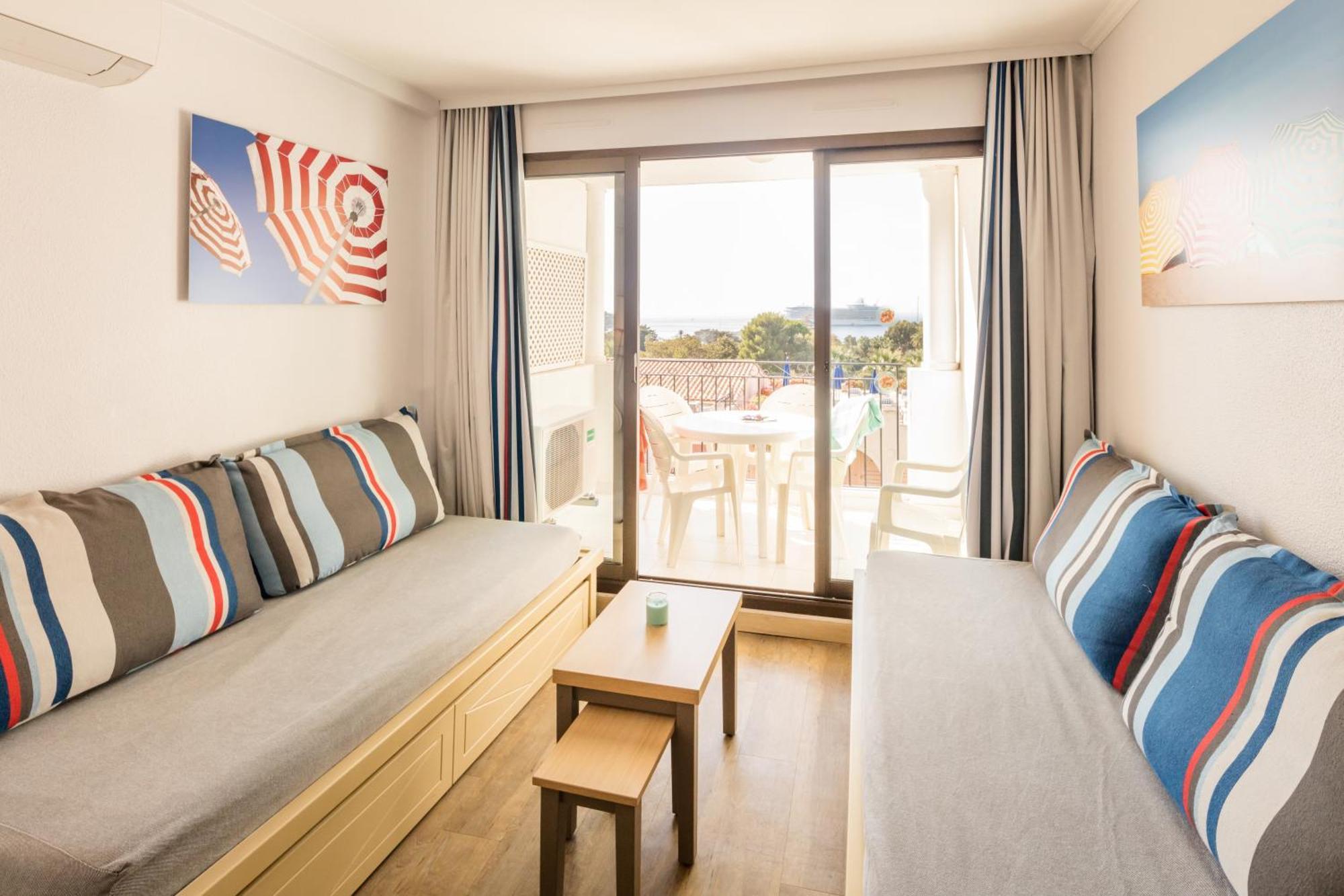 Residence Pierre & Vacances L'Ange Gardien Вильфранш-сюр-Мер Экстерьер фото